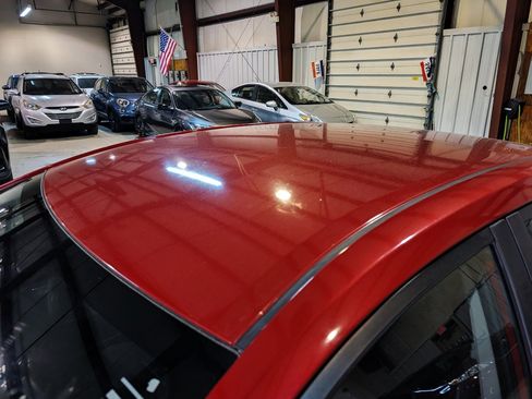 Used 2018 Toyota Corolla SE image 12