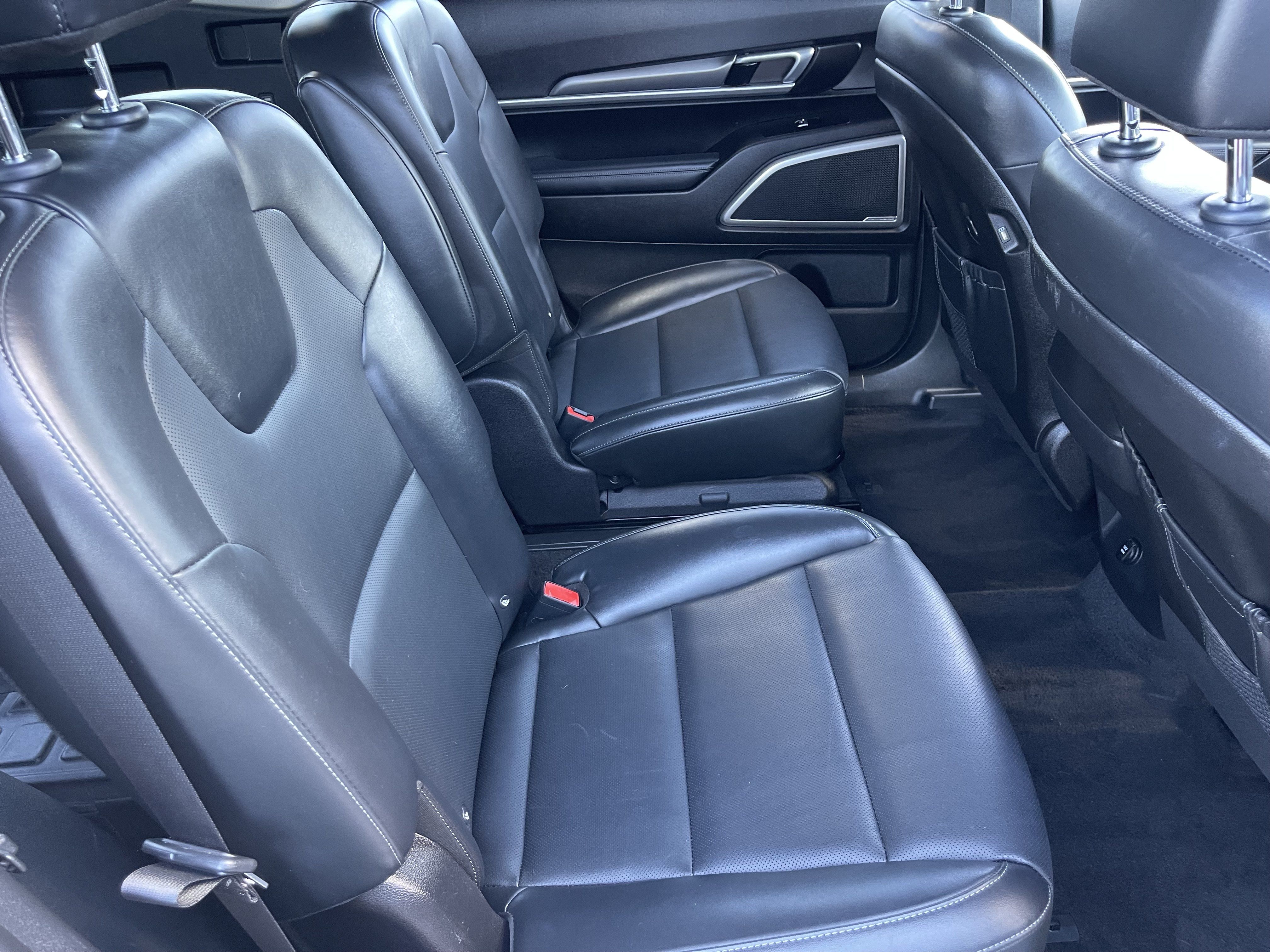 Used 2021 Kia Telluride S FWD image 13