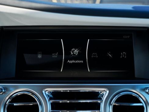 Used 2020 Rolls-Royce Wraith RWD image 68