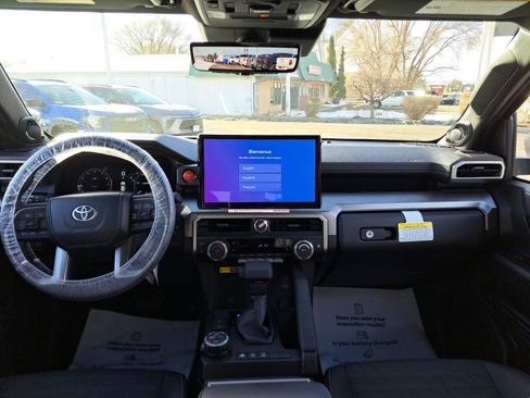 New 2025 Toyota 4Runner 4WD image 31