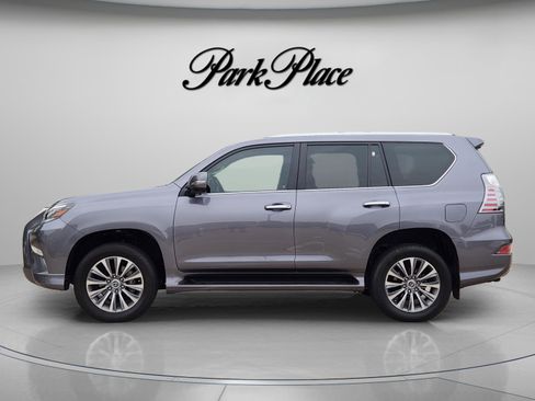 Certified 2023 Lexus GX 460 Luxury w/ Accessory Package AWD/4WD image 2