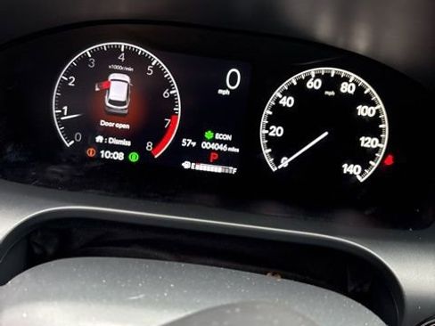 Used 2025 Honda HR-V LX image 28