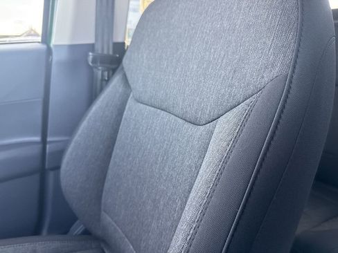 New 2025 Ford Maverick XLT w/ XLT Luxury Package image 38