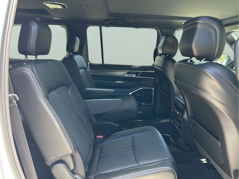 New 2026 Jeep Grand Wagoneer L Limited AWD/4WD image 12