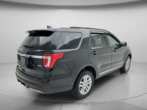 Used 2019 Ford Explorer XLT w/ Class III Trailer Tow Package AWD/4WD image 5