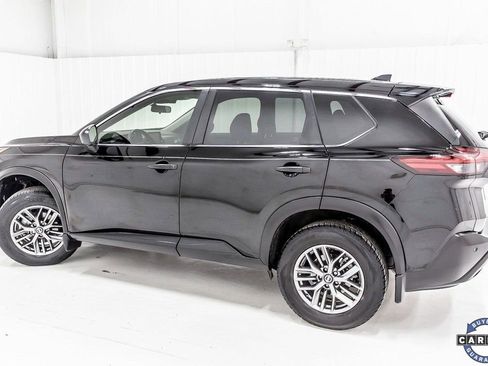 Used 2021 Nissan Rogue S image 4