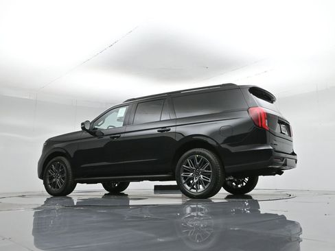 New 2026 Ford Expedition Max Platinum w/ Stealth Appearance Package image 52