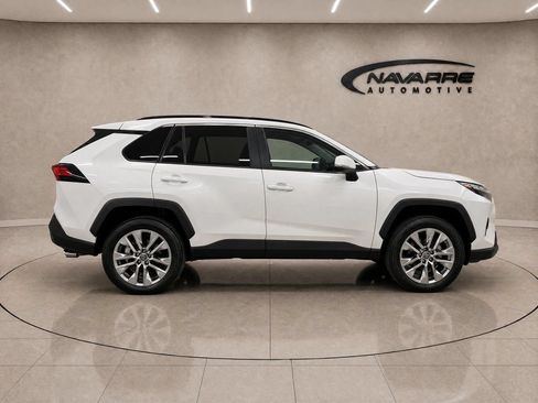 Used 2025 Toyota RAV4 XLE Premium FWD image 8