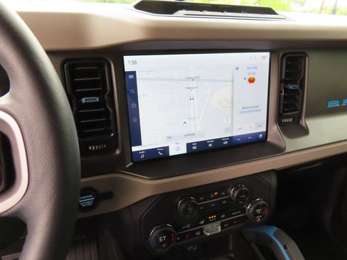 Used 2024 Ford Bronco Wildtrak AWD/4WD image 23