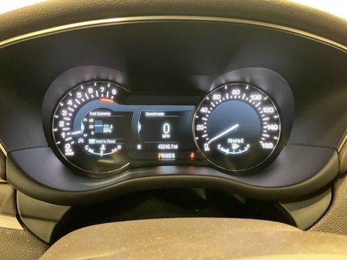 Used 2017 Lincoln MKC Reserve FWD image 2