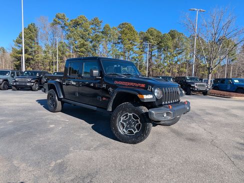 Used 2022 Jeep Gladiator Mojave w/ Cold Weather Group image 3
