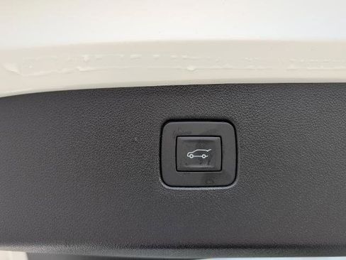 New 2025 Buick Envista Avenir image 5