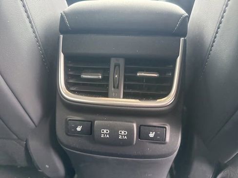 Used 2021 Subaru Outback Limited w/ Popular Package #2 image 17