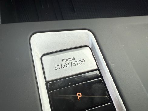 New 2026 Volkswagen Atlas SE image 19