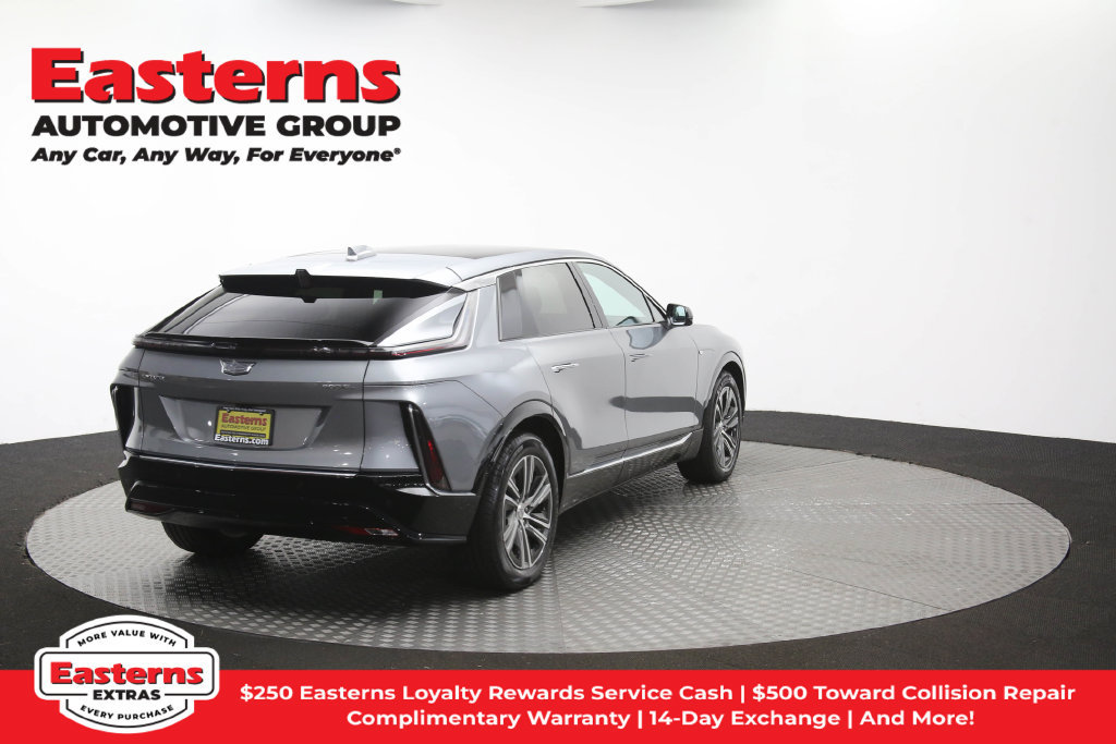 Used 2024 Cadillac Lyriq Luxury AWD/4WD image 46