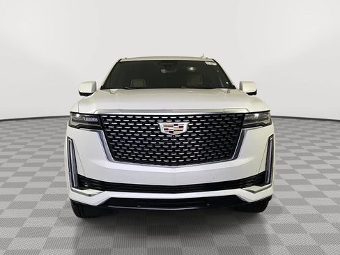 Used 2021 Cadillac Escalade ESV Premium Luxury AWD/4WD image 3