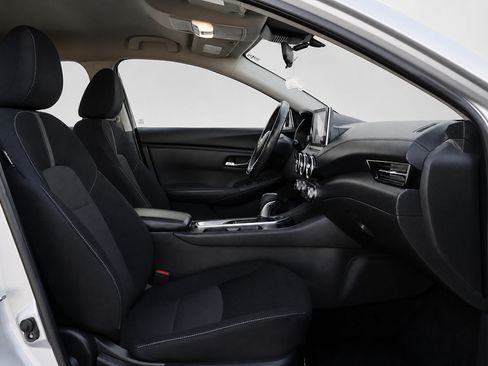 Used 2020 Nissan Sentra SV FWD image 21