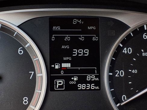 Used 2024 Nissan Versa S image 19