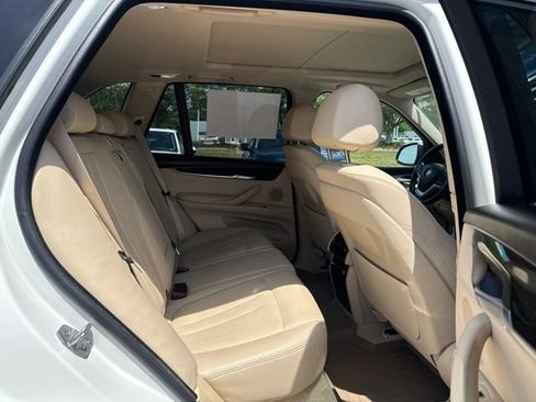 Used 2015 BMW X5 xDrive35i AWD/4WD image 13