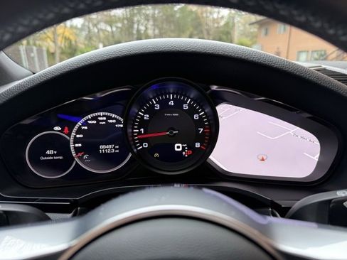 Used 2019 Porsche Cayenne image 18