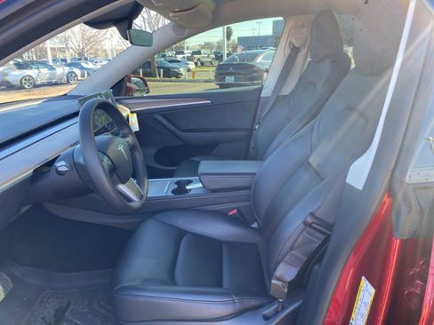 Used 2024 Tesla Model Y Long Range image 7