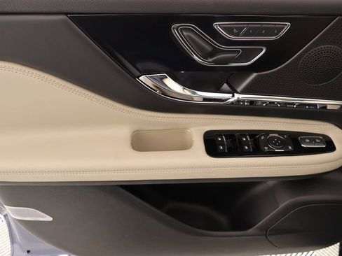 New 2026 Lincoln Corsair Grand Touring w/ Jet Appearance Package AWD/4WD image 17