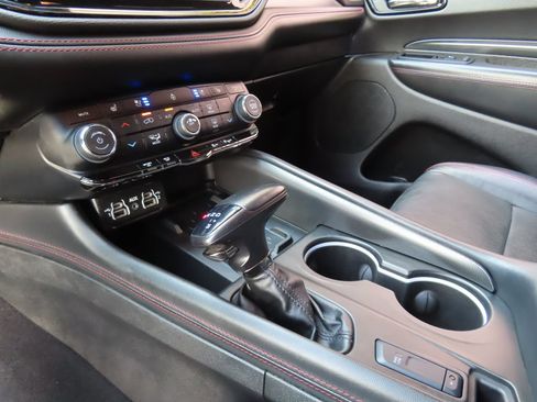 Used 2025 Dodge Durango R/T AWD/4WD image 18