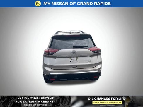 New 2026 Nissan Rogue Platinum AWD/4WD image 4