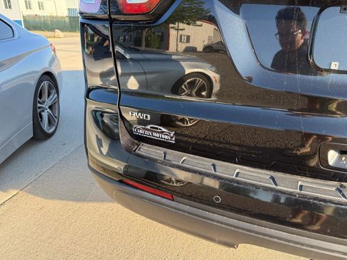 Used 2014 Chevrolet Traverse LT w/ All-Star Edition image 8