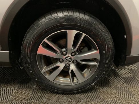 Used 2017 Toyota RAV4 XLE image 21