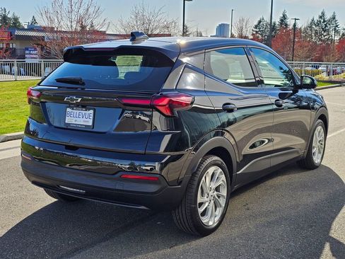 New 2027 Chevrolet Bolt LT image 5