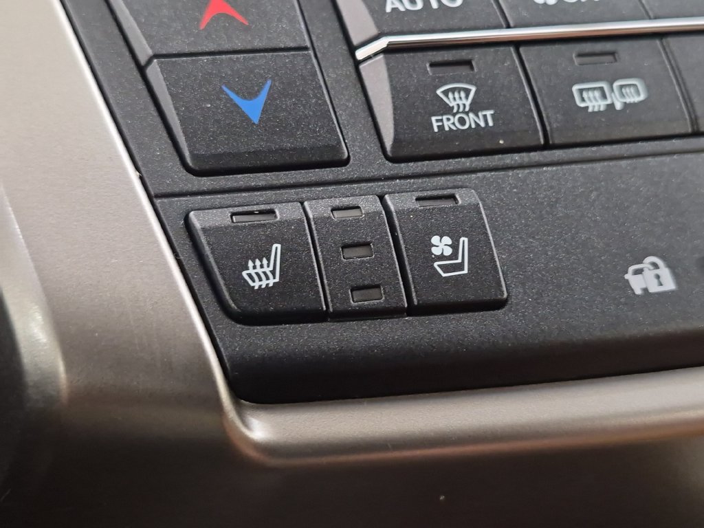 Used 2015 Lexus NX 200t AWD w/ Premium Package image 26