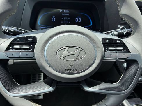 Used 2026 Hyundai Elantra Sport FWD image 22