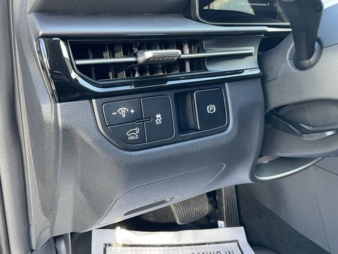 New 2026 Kia Sportage EX image 10