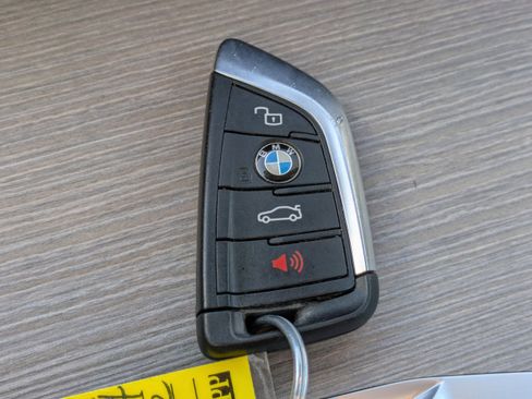 Used 2025 BMW 430i Convertible w/ Premium Package image 29