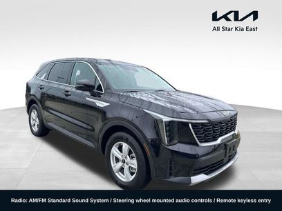 Used 2025 Kia Sorento LX