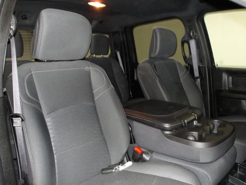 Used 2025 RAM 3500 Tradesman AWD/4WD image 17