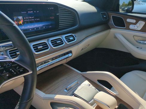 Used 2024 Mercedes-Benz GLE 350 4MATIC image 24