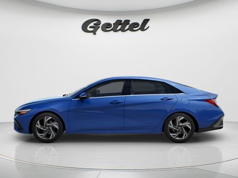New 2026 Hyundai Elantra Limited FWD image 8