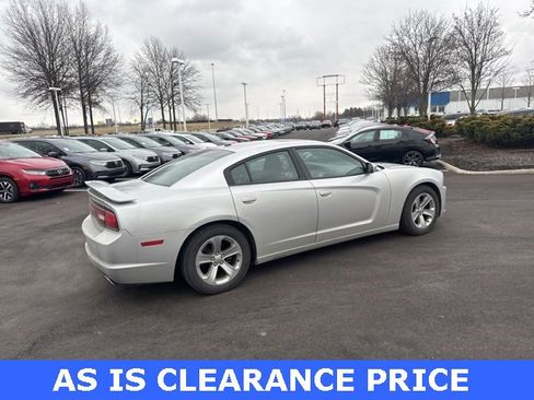 Used 2012 Dodge Charger SXT w/ Sport Appearance Group image 10