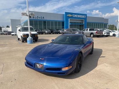 Used 2002 Chevrolet Corvette Coupe w/ Preferred Equipment Group1