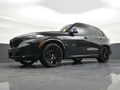 Used 2024 BMW X5 sDrive40i w/ M Sport Package image 25