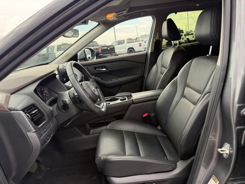 Used 2023 Nissan Rogue SL w/ SL Premium Package AWD/4WD image 5