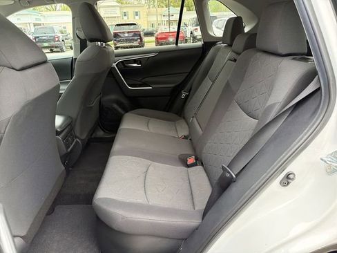 Used 2020 Toyota RAV4 XLE w/ Convenience Package AWD/4WD image 24