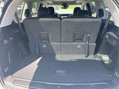 Used 2022 Jeep Grand Cherokee L Limited image 21