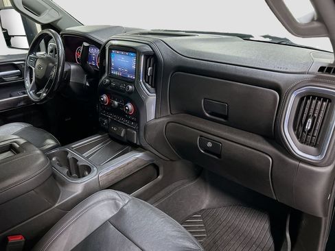 Used 2021 Chevrolet Silverado 2500 LTZ w/ LTZ Plus Package image 31