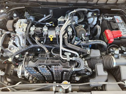 Used 2024 Nissan Altima 2.5 S FWD image 30