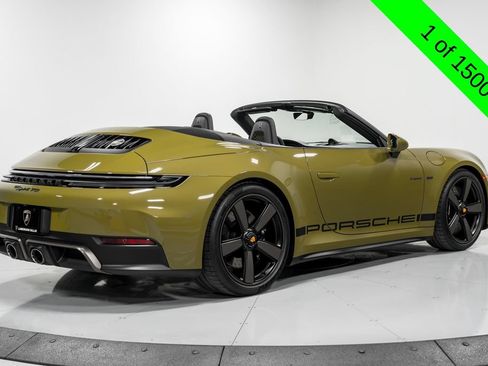 Used 2026 Porsche 911 GTS image 3