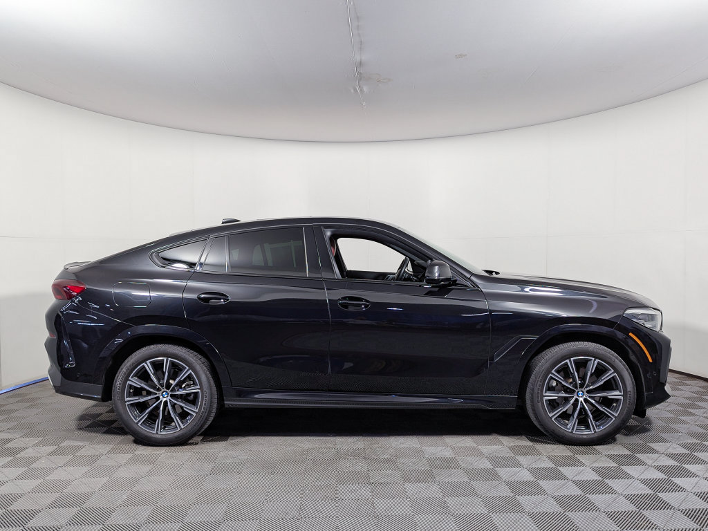 Certified 2022 BMW X6 xDrive40i w/ M Sport Package AWD/4WD image 7