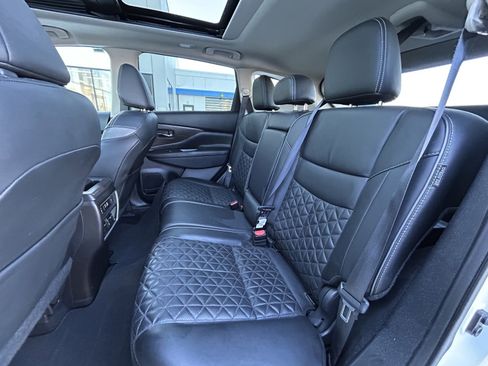 Used 2020 Nissan Murano Platinum image 10